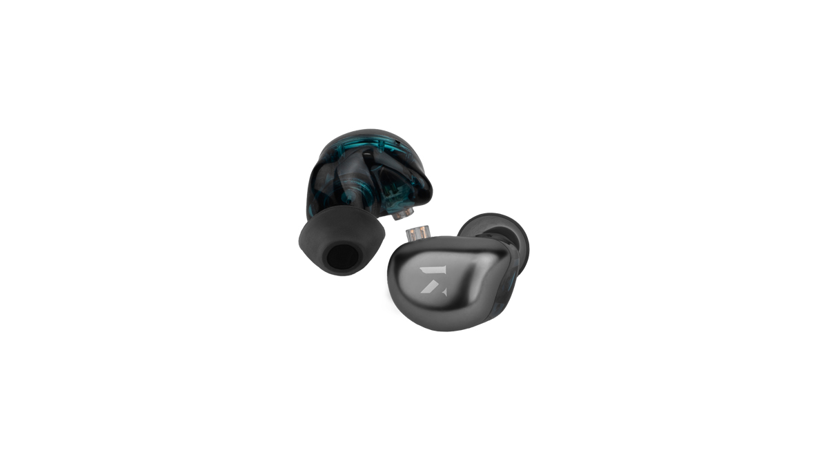 iem100-1728896164034.jpg