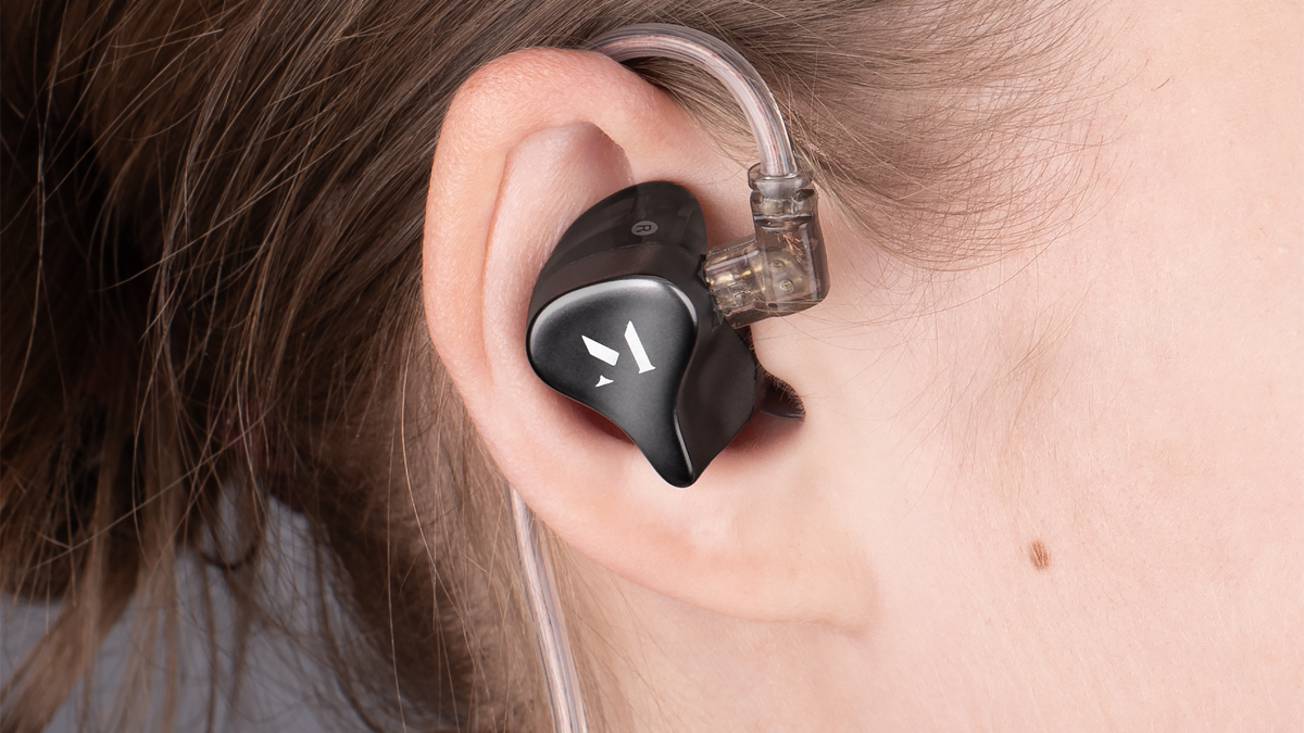 iem110m-1728894611035.jpg