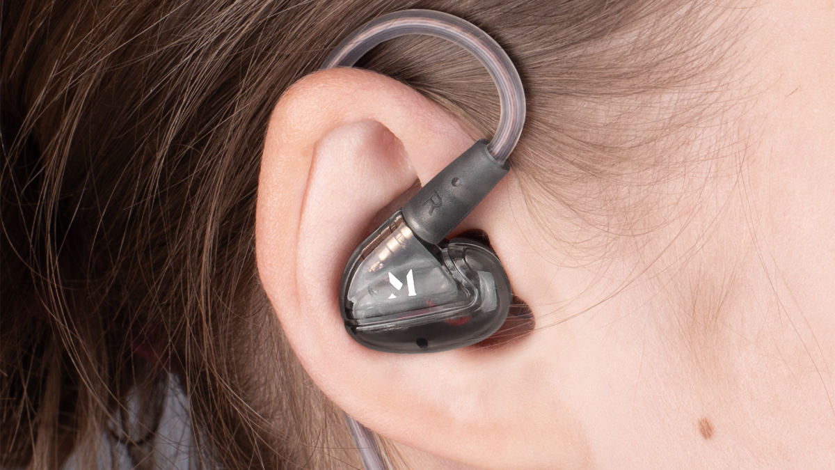 iem200-1728895526493.jpg